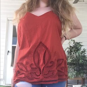 Banana Republic crimson embroidered tank top!(NWT)